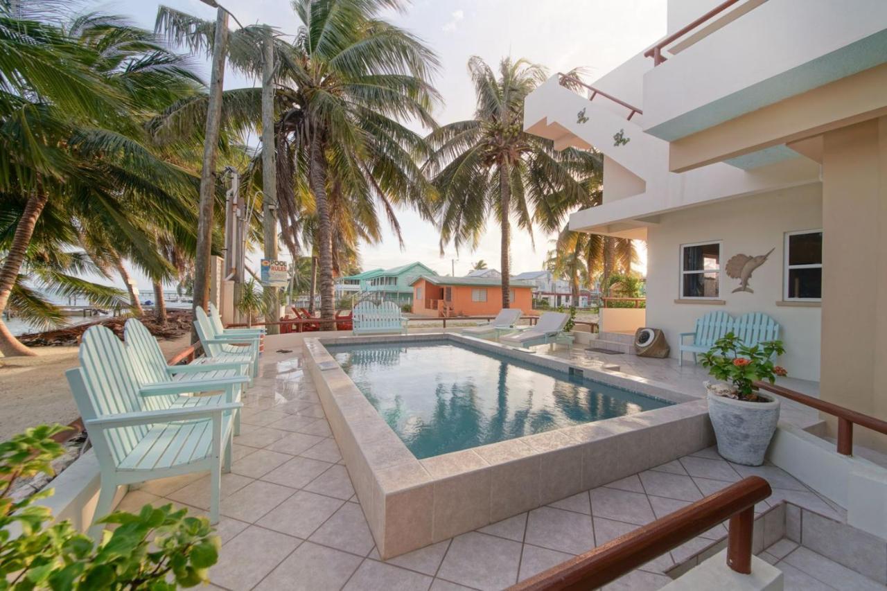 Pura Vida Inn เคย์คอล์กเกอร์ ภายนอก รูปภาพ