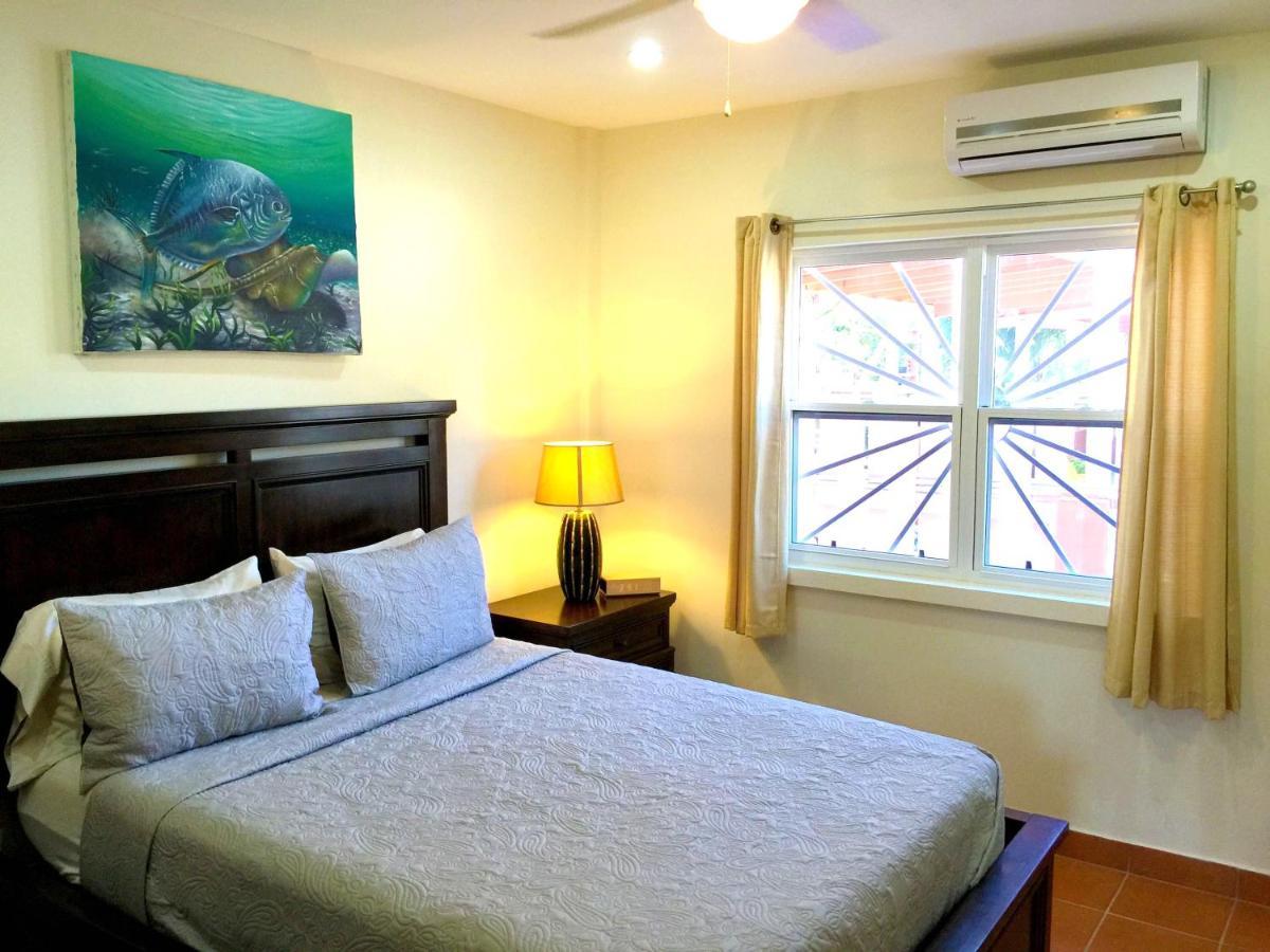 Pura Vida Inn เคย์คอล์กเกอร์ ภายนอก รูปภาพ